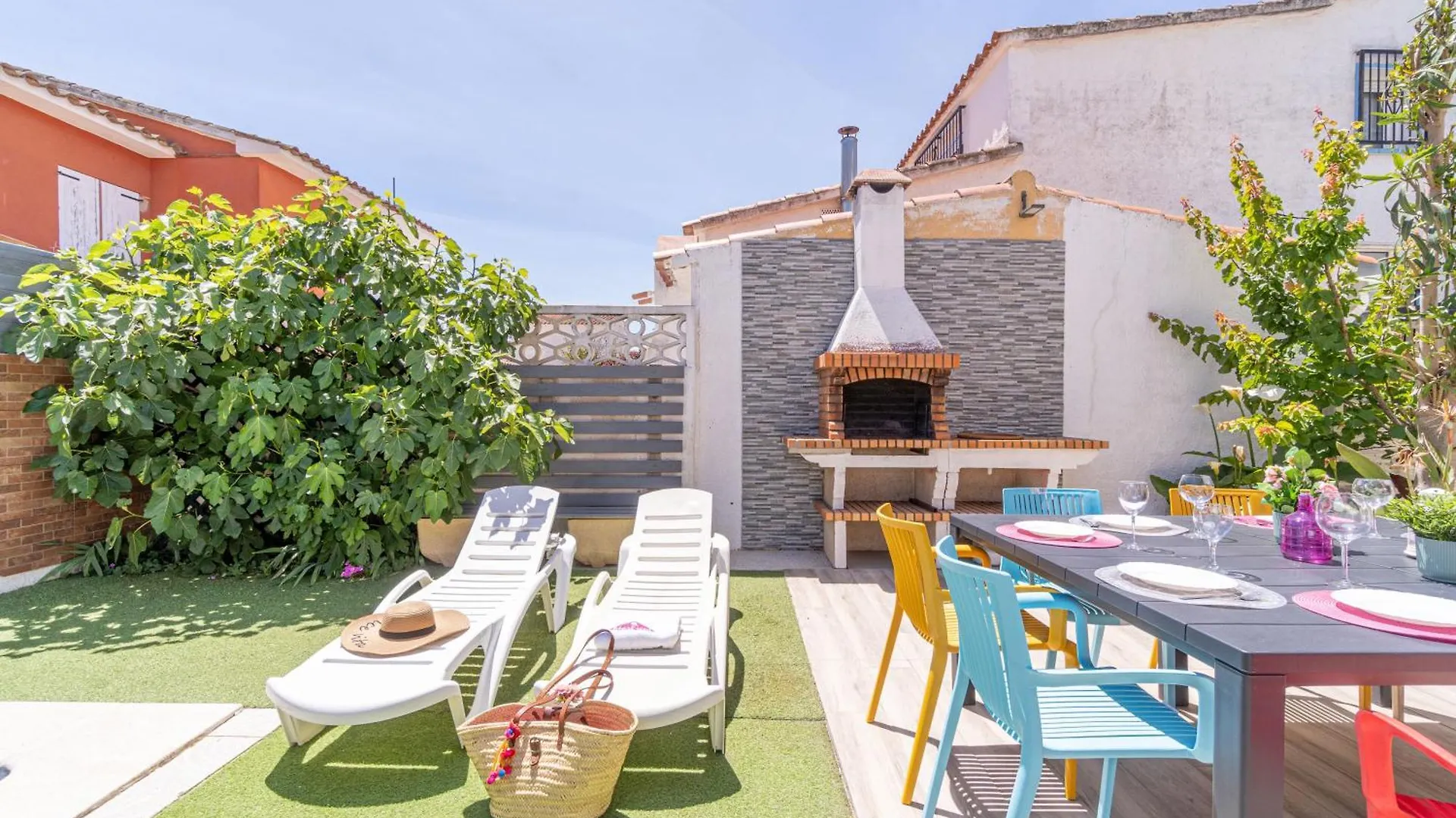 Apart-Rent Casa Con Piscina Montgri 0125 Empuriabrava Villa