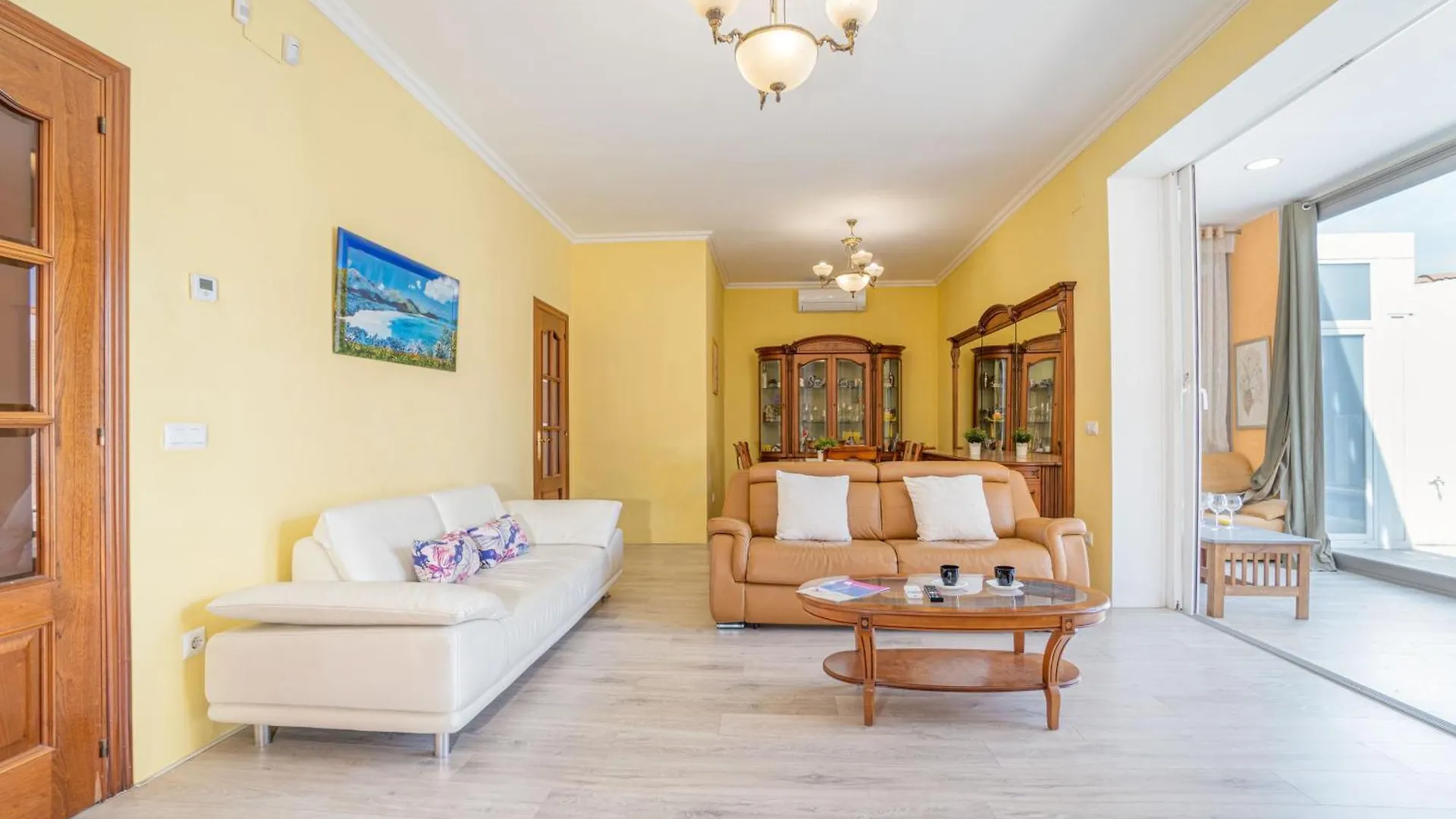 Villa Apart-Rent Casa Con Piscina Montgri 0125 Empuriabrava